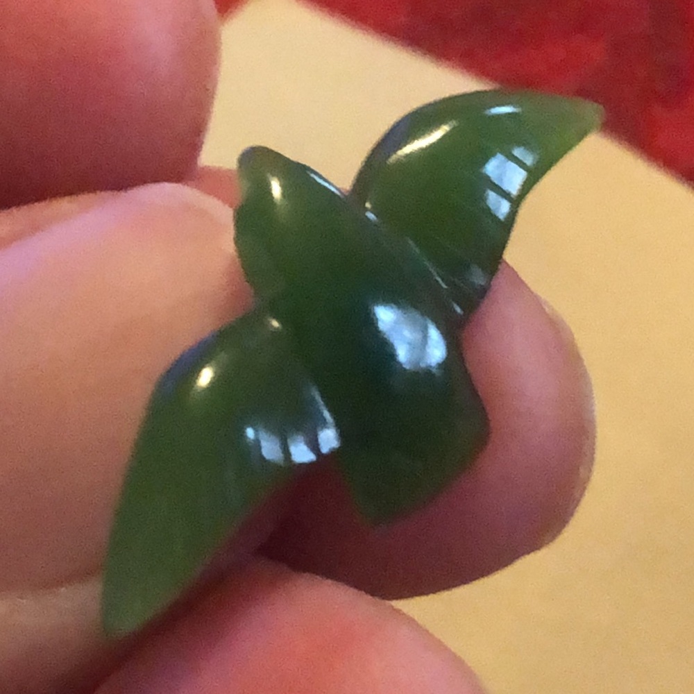 Jade bird in flight brooch pin 1 1/4” good quality Nephrite from Canada B.C.